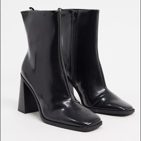NWOB- ASOS boots by Monki -Vegan Friendly Leather Black Heel Booties